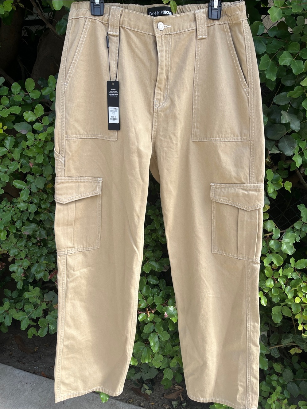 Fashion Nova Women's Tan Cargo Jeans